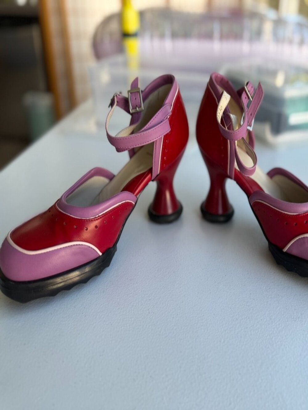 Rare Vintage John Fluevog Mini QTEE Ankle Strap Pumps Size 9